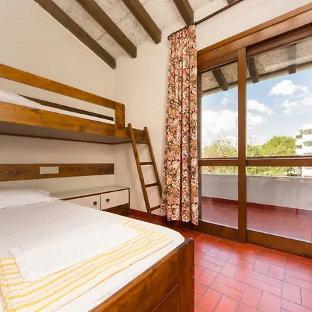 Apartment Le Rondini 1st Floor With Terrace